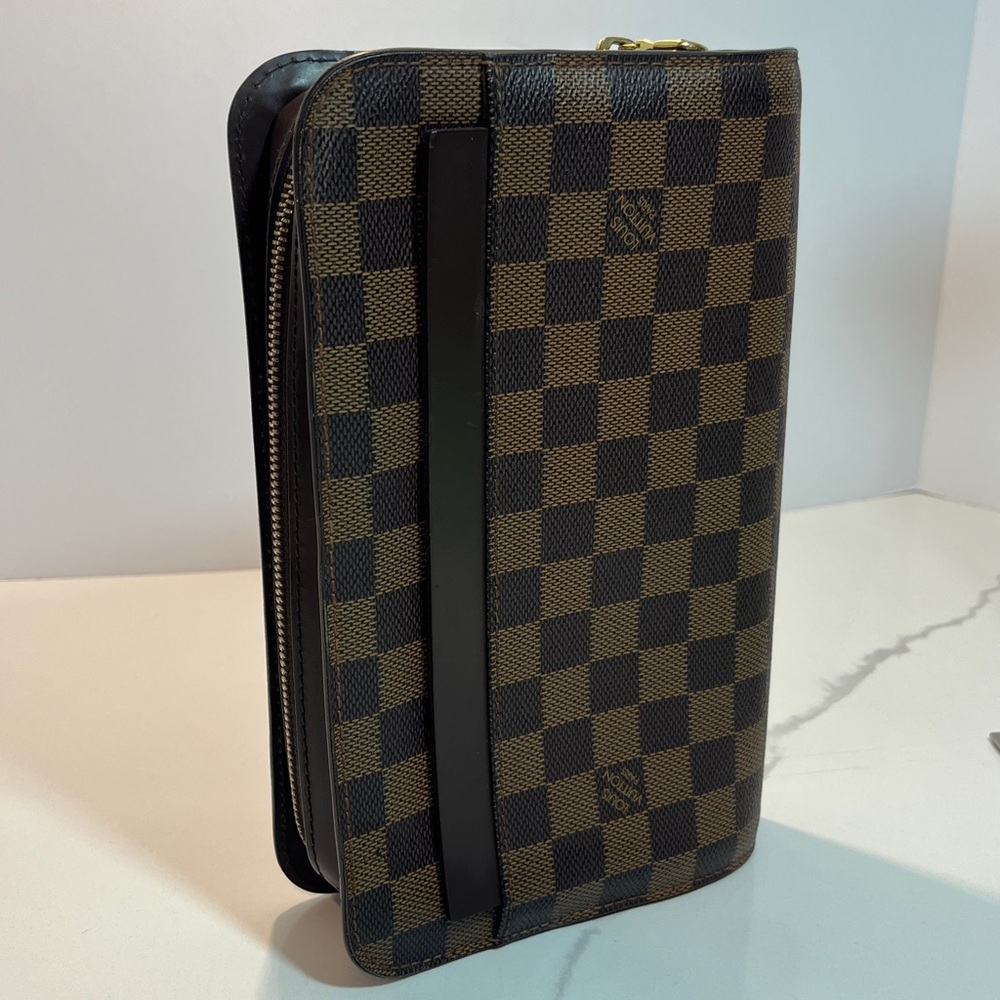 ⚡️SALE⚡️LOUIS VUITTON DAMIER POUCH
